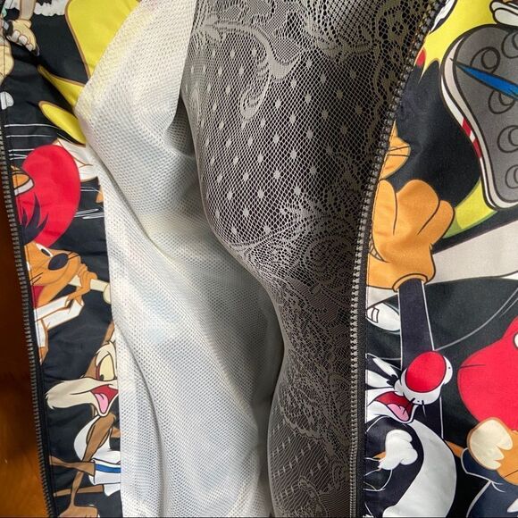 Looney Tunes X Members Only character pattern windbreaker jacket - NWT - Picture 11 of 16